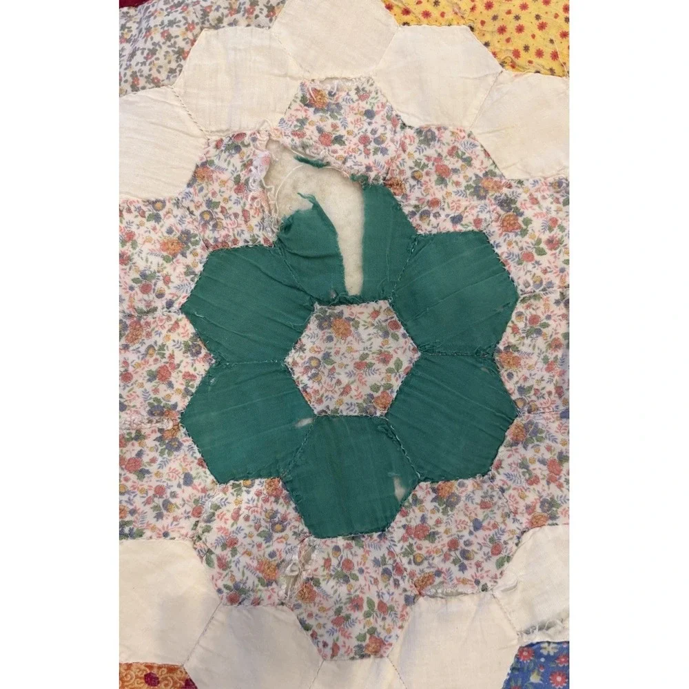 Vintage Grandmother's Flower Garden Quilt 89